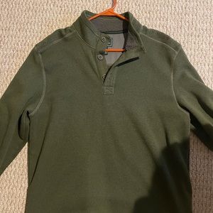 Green Sweater G.H Bass